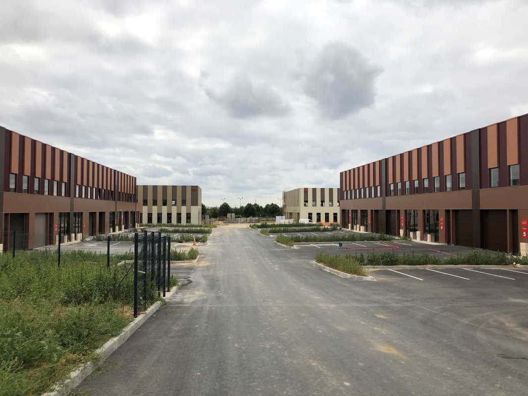 Location Activités et Bureaux TREMBLAYENFRANCE (93290) 1936 m² 834968 Location Activités et Bureaux TREMBLAYENFRANCE (93290) 1936 m² 834968