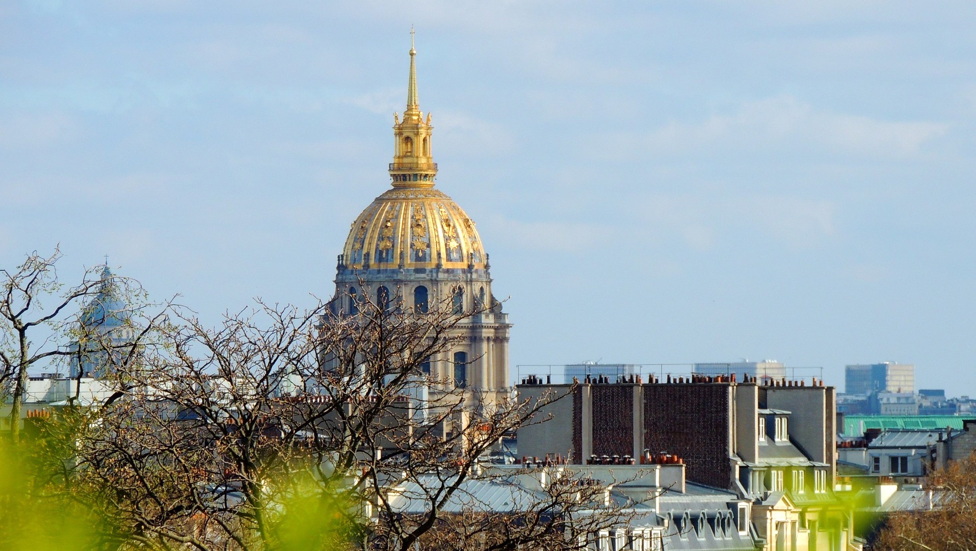 ▶️ Des bureaux – idéal pour votre activité – à proximité immédiate du Dôme des Invalides