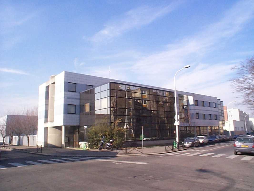 Vente Bureaux AUBERVILLIERS (93300) | 2297 m² | 835026v