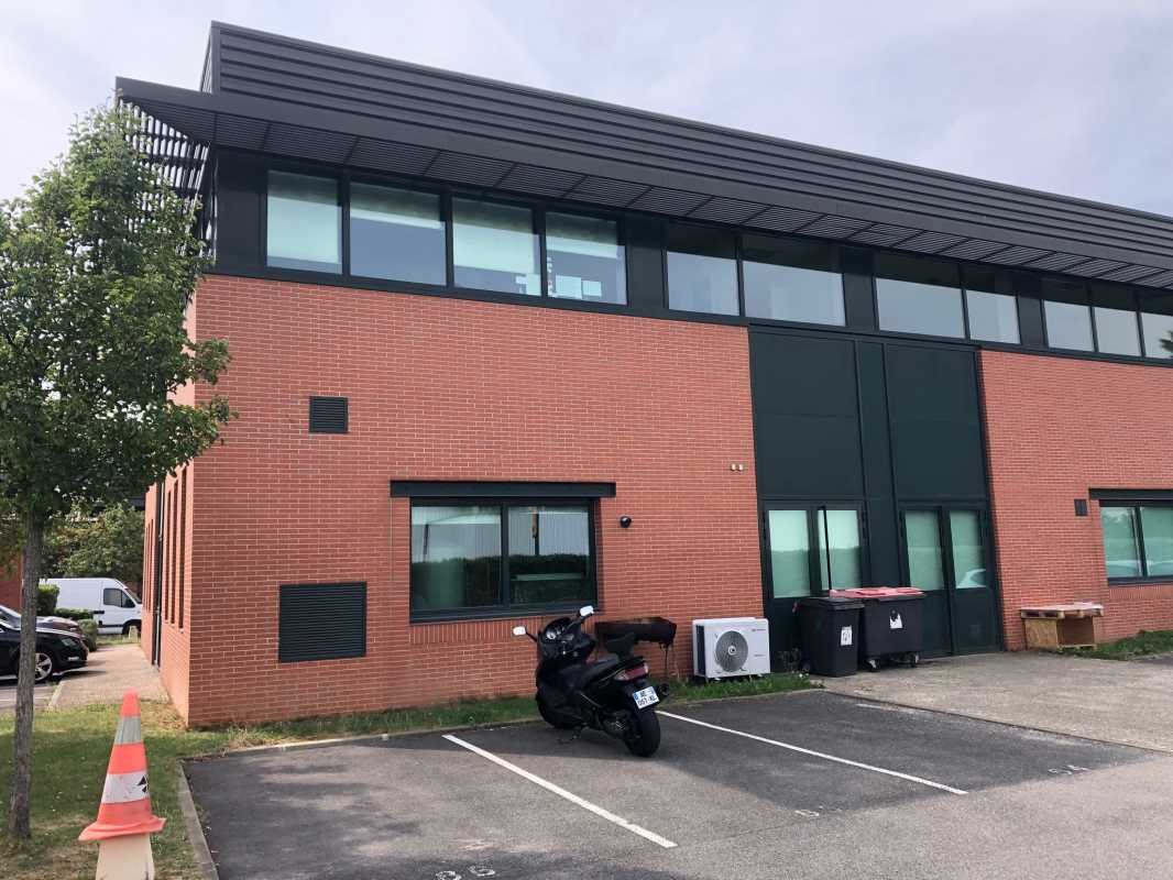 74 Rue Ambroise Croizat 93200 Saint Denis Location Activités et Bureaux SAINT-DENIS (93200) | 643 m² | 853423
