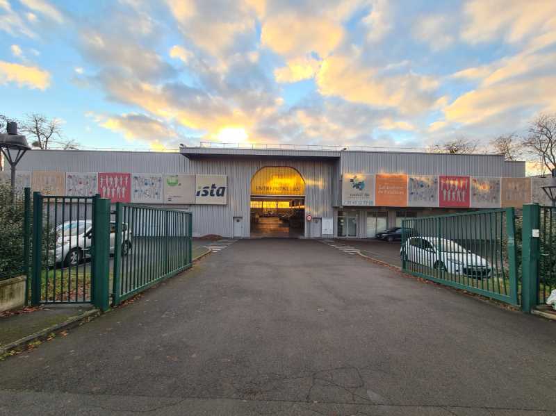 9 Rue Tronchet 91120 Palaiseau Location Activités et Bureaux PALAISEAU (91120) | 878 m² | 929111