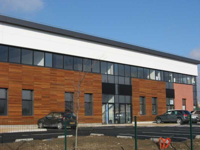 Location Activités et Bureaux VILLENEUVE-LA-GARENNE (92390) | 4450 m²