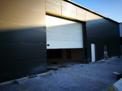 Location Activités et Bureaux GENNEVILLIERS - Photo 1