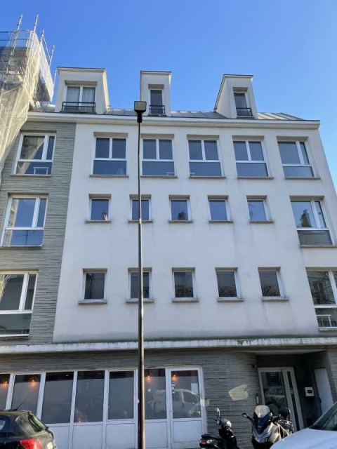 Location Bureaux IVRY-SUR-SEINE - Photo 1