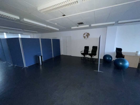 Vente Bureaux CERGY - Photo 4