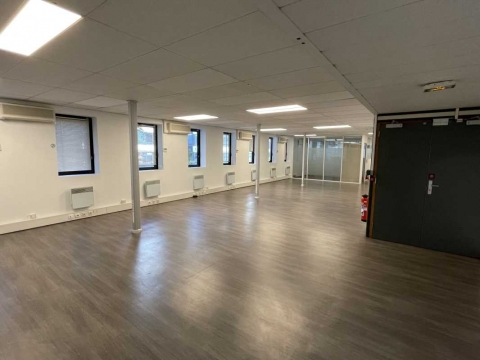 Location Bureaux NANTERRE - Photo 5