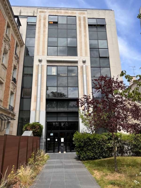 Location Bureaux VINCENNES - Photo 1