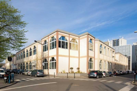 Location Activités et Bureaux AUBERVILLIERS - Photo 1