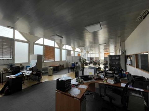 Location Activités et Bureaux AUBERVILLIERS - Photo 3
