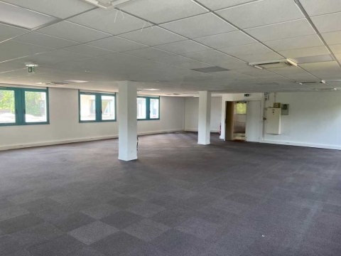 Location Bureaux ARCUEIL - Photo 6