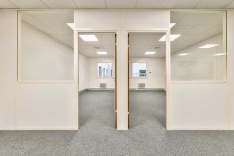 Location Bureaux ROISSY-EN-FRANCE - Photo 6