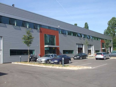 Location Activités et Bureaux VILLEBON-SUR-YVETTE - Photo 2