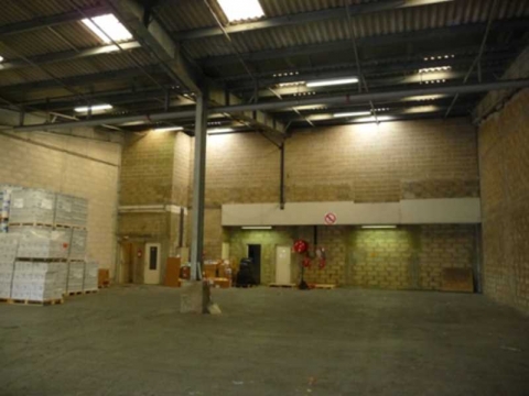 Location Activités et Bureaux GENNEVILLIERS - Photo 2