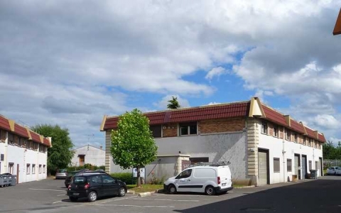 Location Locaux d'activité MASSY - Photo 1