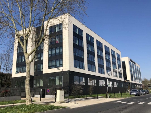 Location Bureaux EVRY-COURCOURONNES - Photo 1