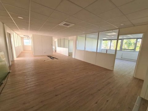 Location Bureaux EVRY-COURCOURONNES - Photo 5
