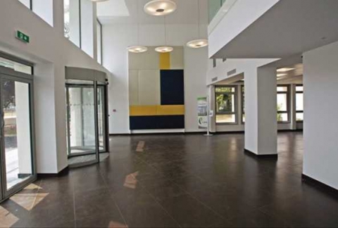 Location Bureaux VELIZY-VILLACOUBLAY - Photo 2