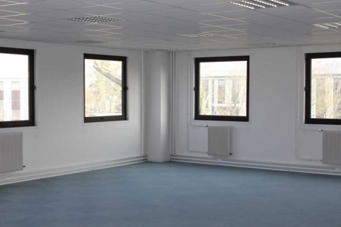 Location Locaux d'activité VILLEBON-SUR-YVETTE - Photo 5