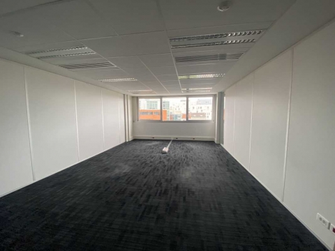 Location Bureaux IVRY-SUR-SEINE - Photo 5