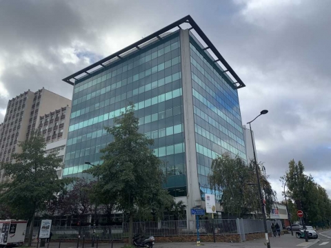 Location Bureaux IVRY-SUR-SEINE - Photo 1
