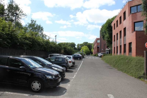 Location Bureaux MONTIGNY-LE-BRETONNEUX - Photo 4