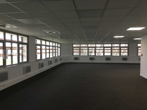 Location Bureaux PARAY-VIEILLE-POSTE - Photo 4