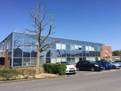 Location Bureaux BIEVRES - Photo 1