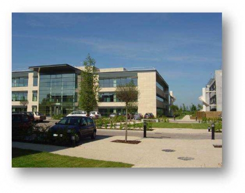 Vente Bureaux SERRIS - Photo 1