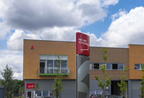 Location Activités et Bureaux VILLEBON-SUR-YVETTE - Photo 3