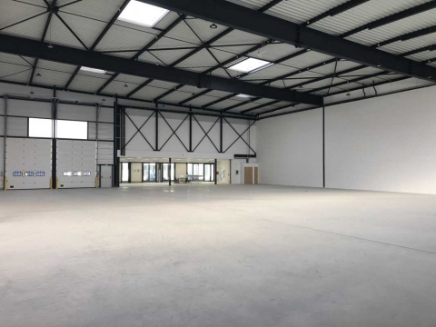 Location Locaux d'activité LE-BOURGET - Photo 2
