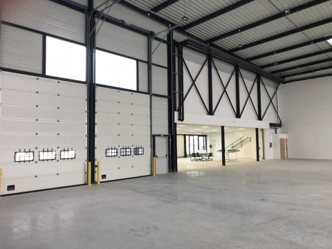 Location Locaux d'activité LE-BOURGET - Photo 4