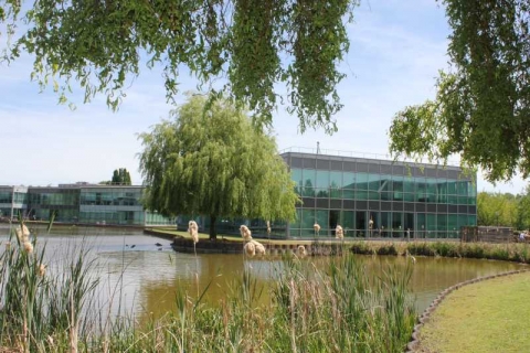 Location Bureaux ROISSY-EN-FRANCE - Photo 1