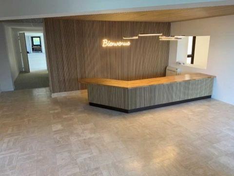 Location Bureaux MONTIGNY-LE-BRETONNEUX - Photo 3