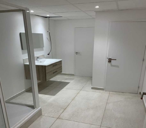 Location Bureaux MONTIGNY-LE-BRETONNEUX - Photo 9