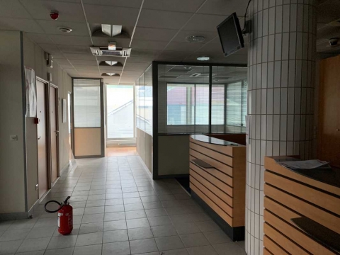 Vente Bureaux et Locaux commerciaux CERGY - Photo 4