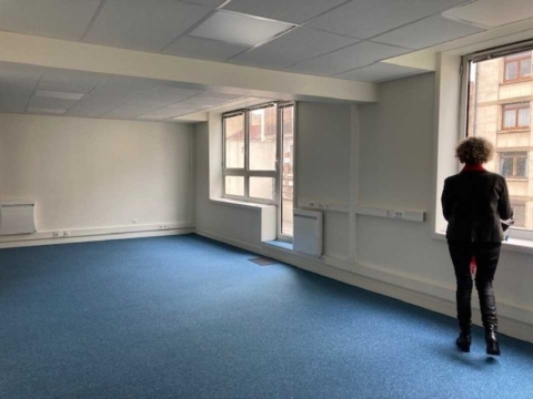 Location Bureaux ISSY-LES-MOULINEAUX - Photo 2