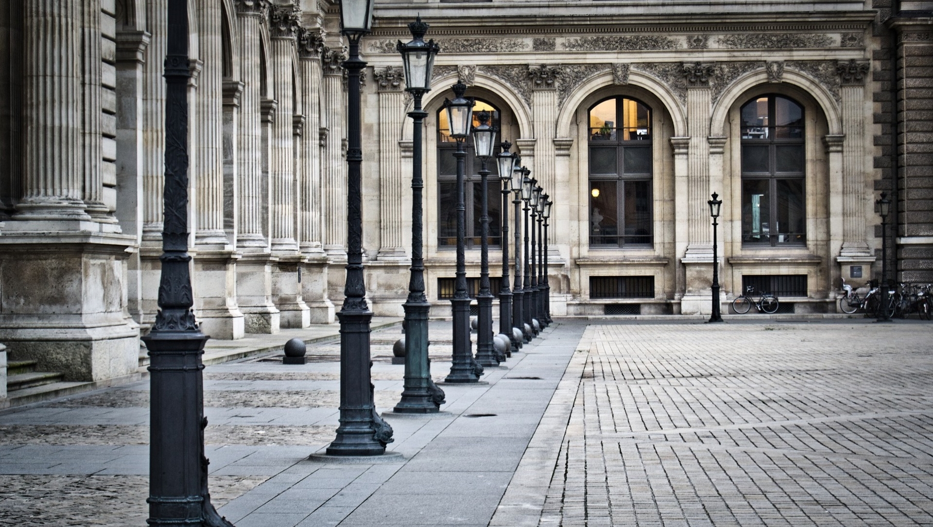 PARIS 8ème - Secteur : Auber | Bureaux disponibles à la location | 97 m²