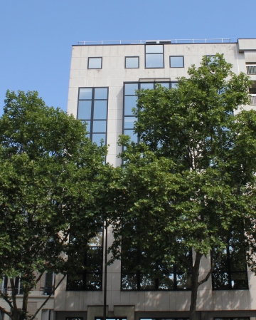 Boulogne-Billancourt : Bureaux à louer au pied du métro