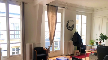 Vos bureaux en duplex – Place des Victoires